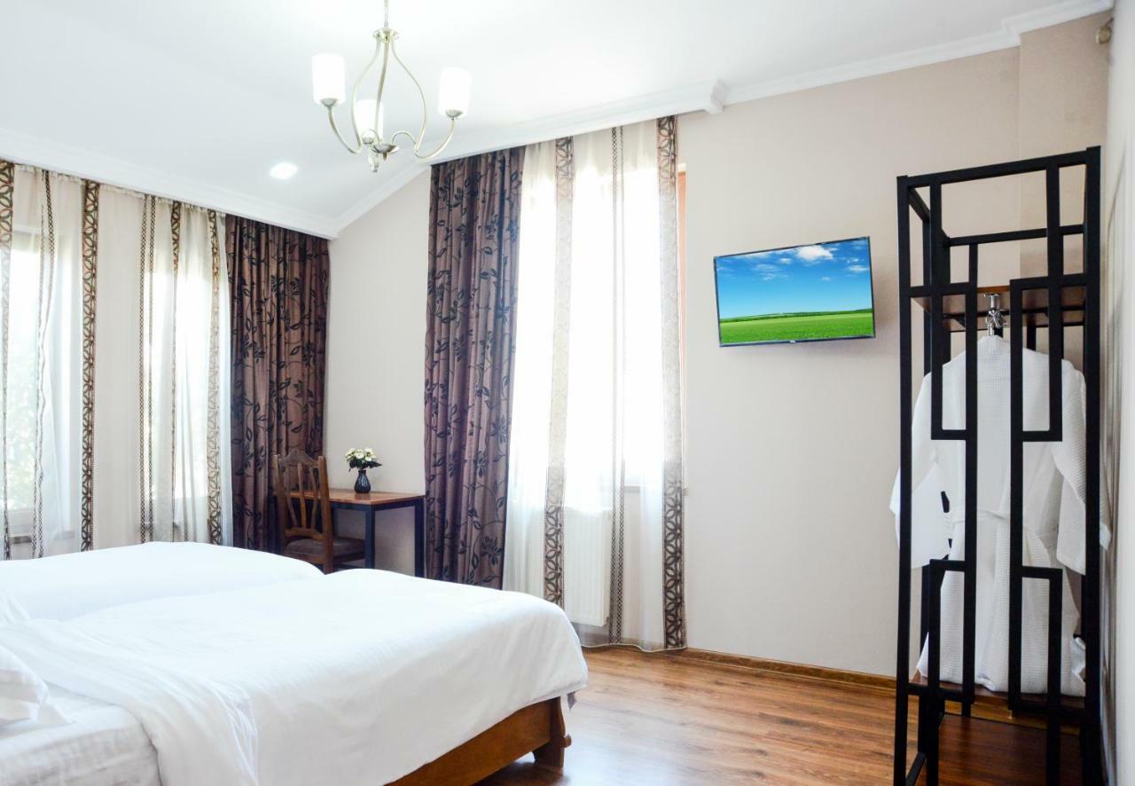 Bellis Hotell Tbilisi Exteriör bild